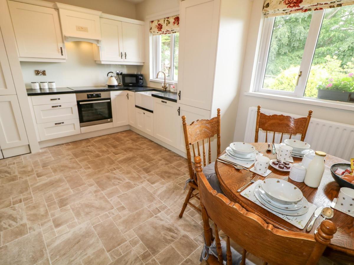 Glebe Farm Cottage Newry Exterior foto